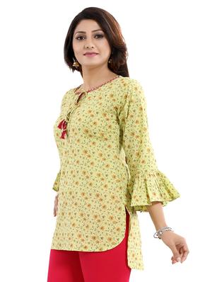 green cotton blend aline kurti - 17423144 - Standard Image - 2