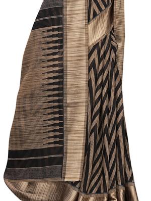 chevron printed saree with blouse - 17424094 - Standard Image - 3