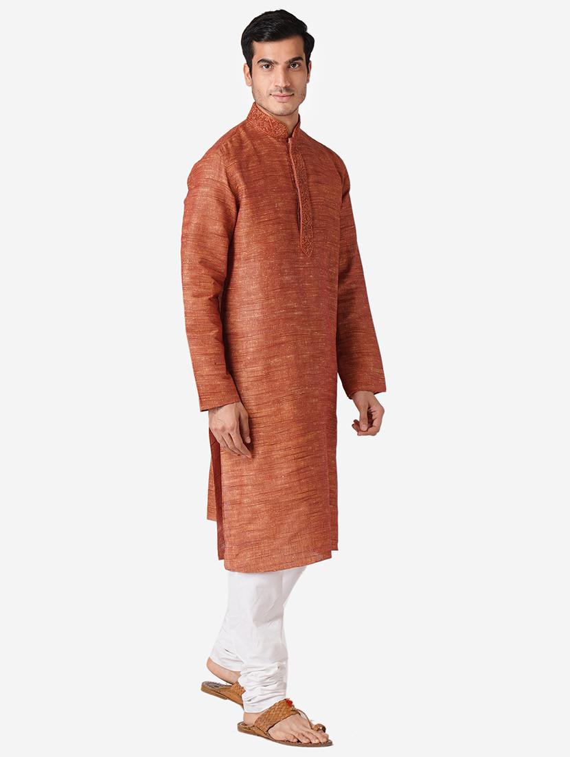rust solid long kurta with embroidered neckline - 17424650 - Zoom Image - 2