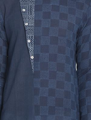 navy blue checkered long kurta - 17424950 - Standard Image - 4