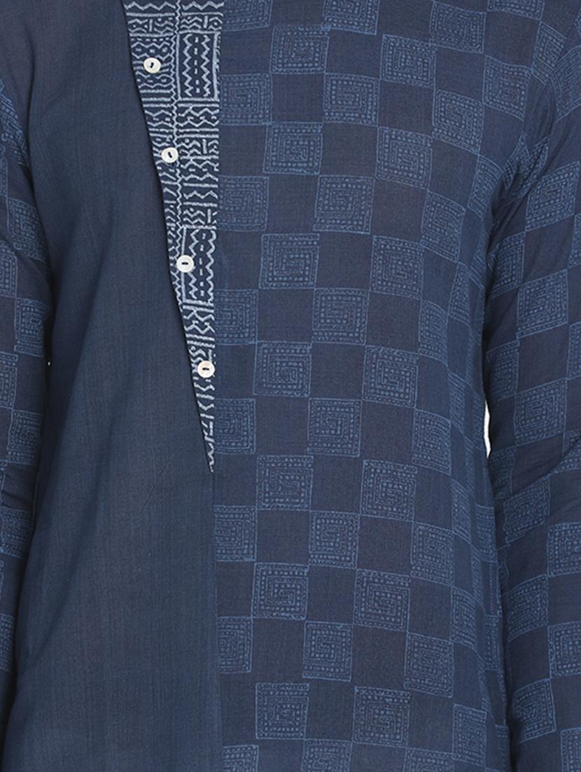 navy blue checkered long kurta - 17424950 - Zoom Image - 4