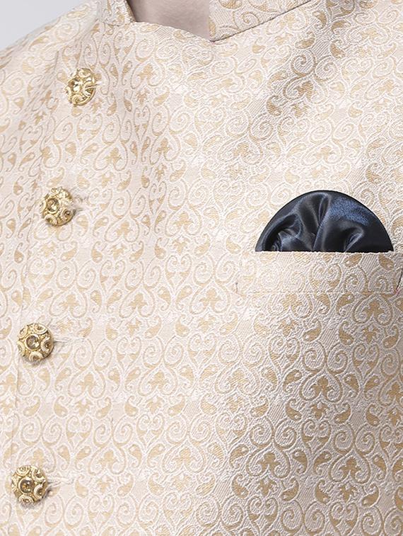 cream jacquard sherwani set - 17425294 - Zoom Image - 4