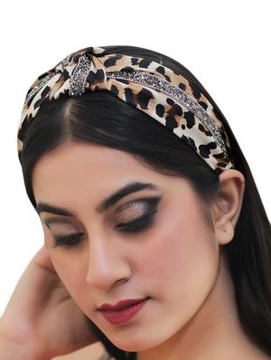 vembley leopard printed stylish and classic hairband for women - 17425612 - Standard Image - 4