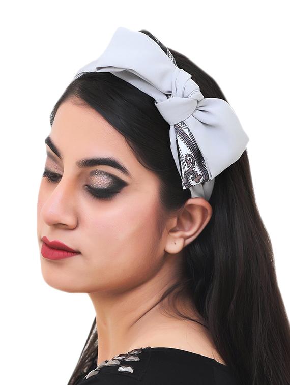 vembley grey solid stylish and classic hairband for women - 17425633 - Zoom Image - 4