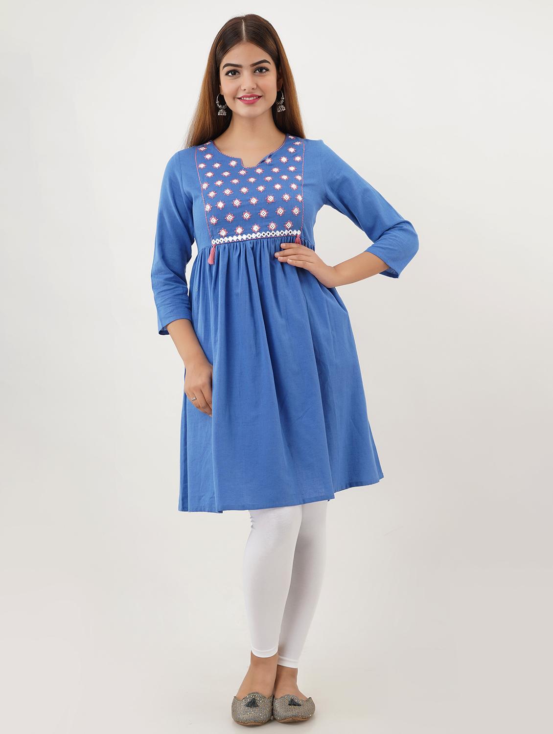 embroidered a-line kurta - 17426132 - Zoom Image - 1