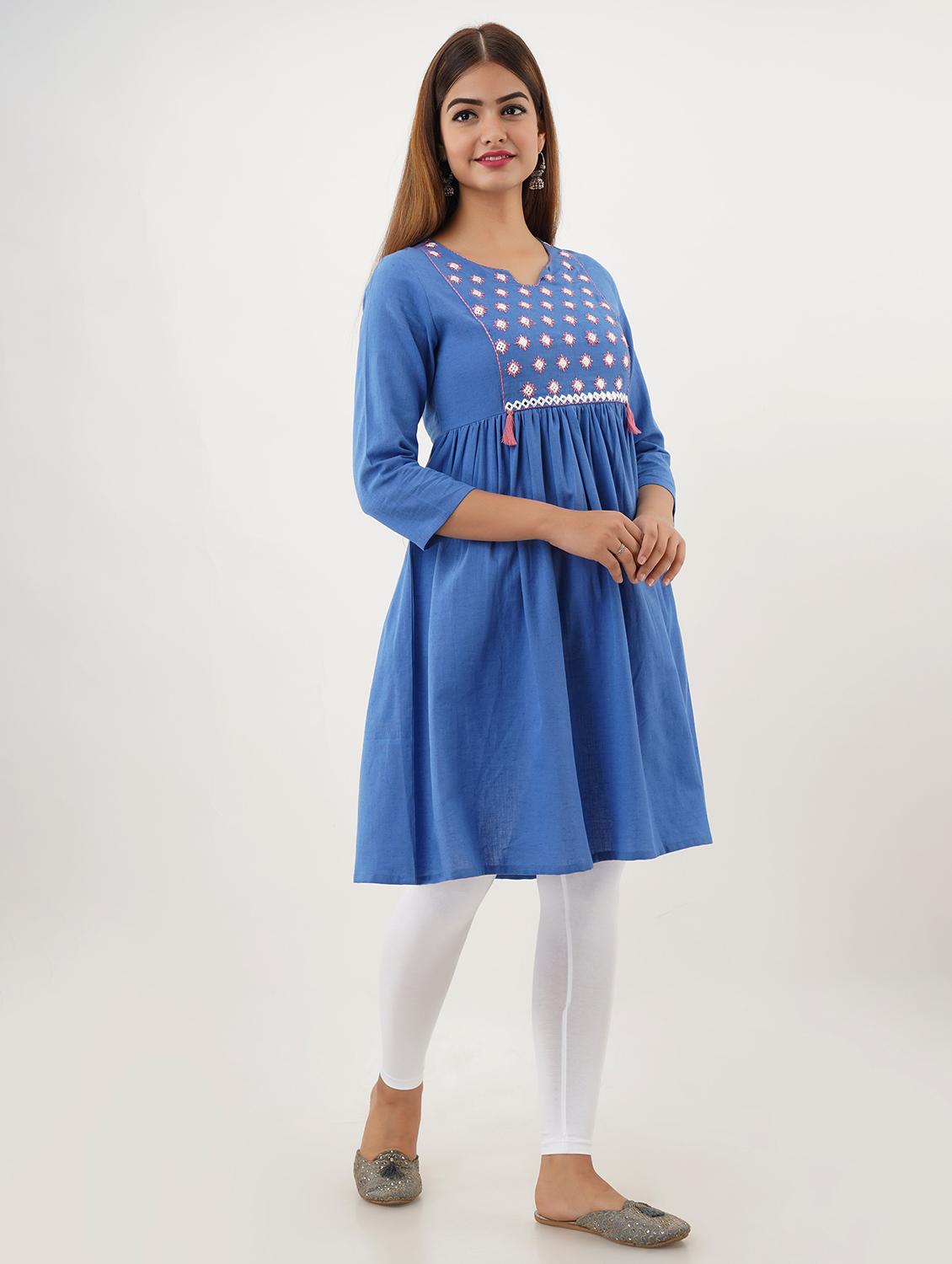 embroidered a-line kurta - 17426132 - Zoom Image - 2