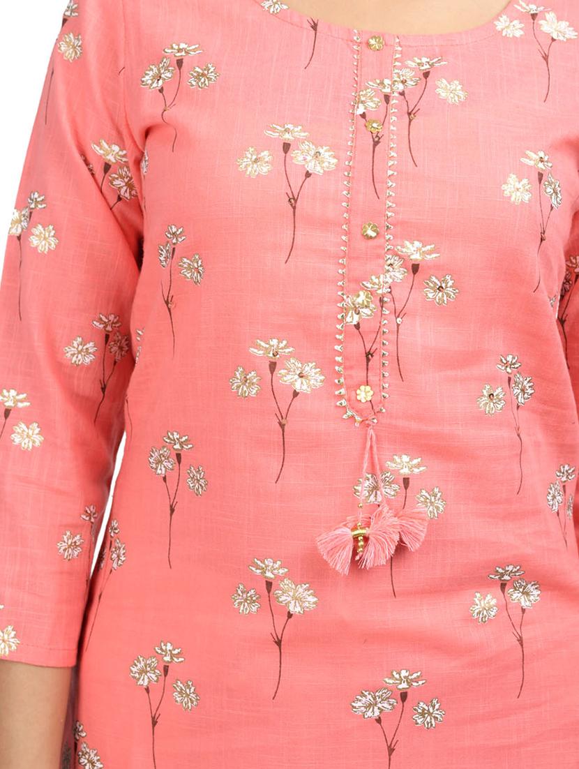 floral straight kurta - 17426551 - Zoom Image - 4