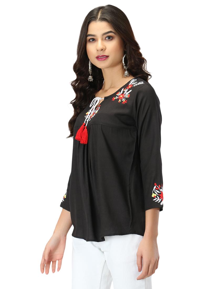 tie up neck embroidered top - 17426601 - Zoom Image - 2