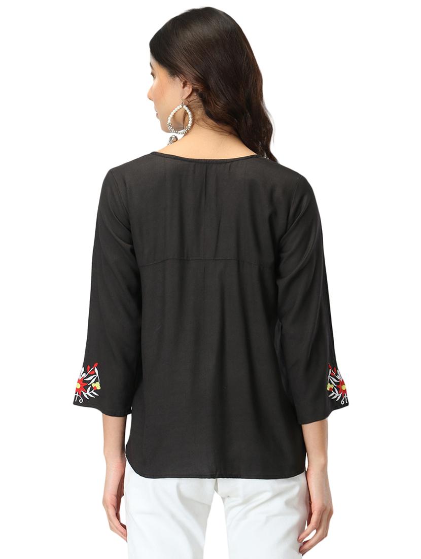 tie up neck embroidered top - 17426601 - Zoom Image - 3