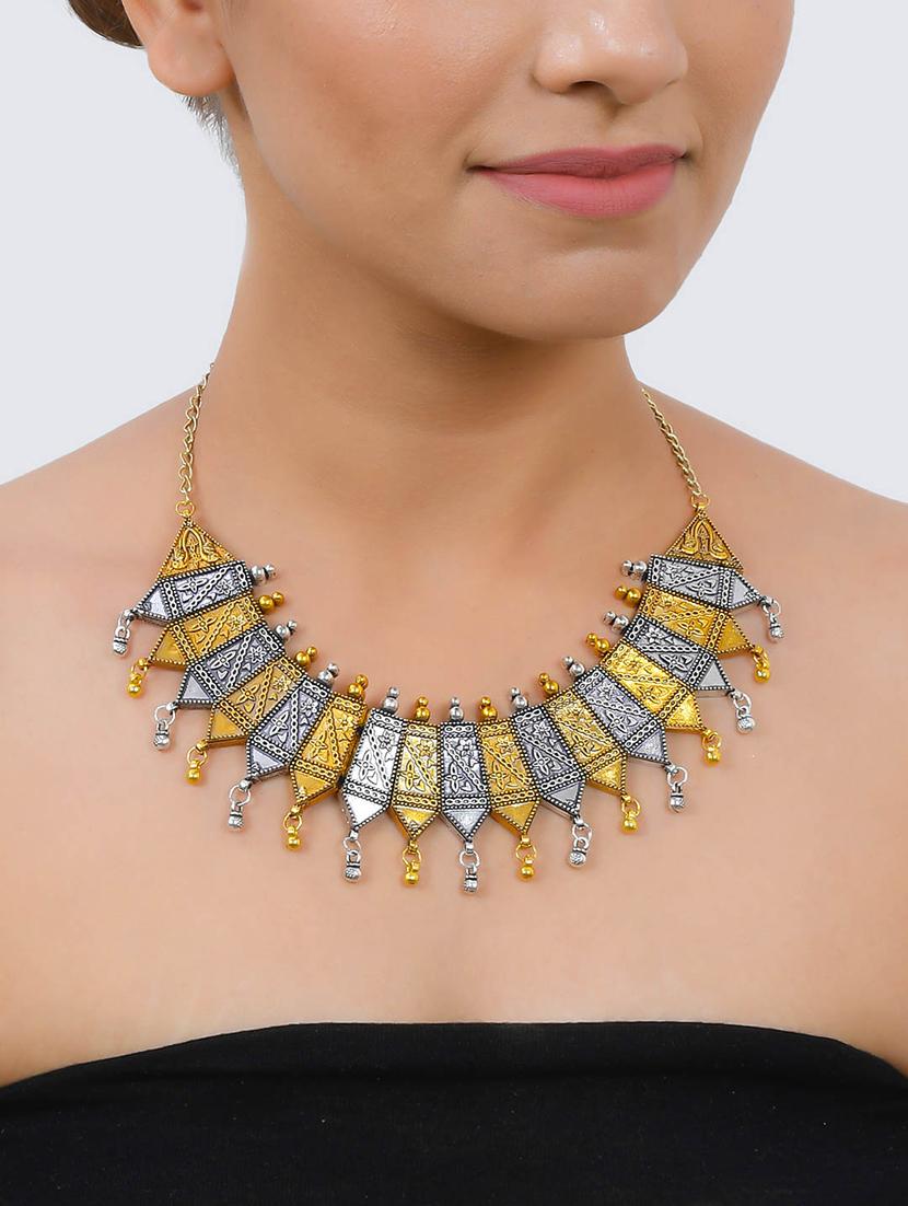 silver brass choker necklace - 17426611 - Zoom Image - 3