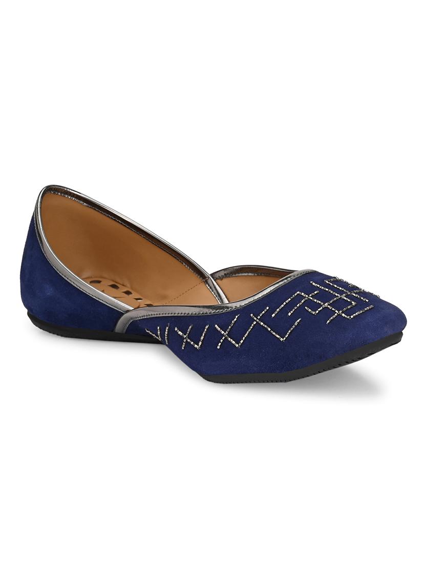 blue slip on jutis - 17427952 - Zoom Image - 3