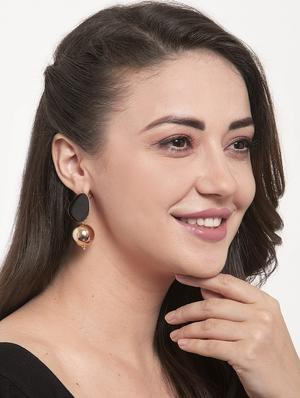 black metal drop earring - 17428162 - Standard Image - 4