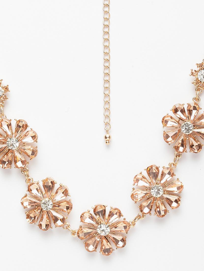 brown metal short necklace - 17428181 - Zoom Image - 3