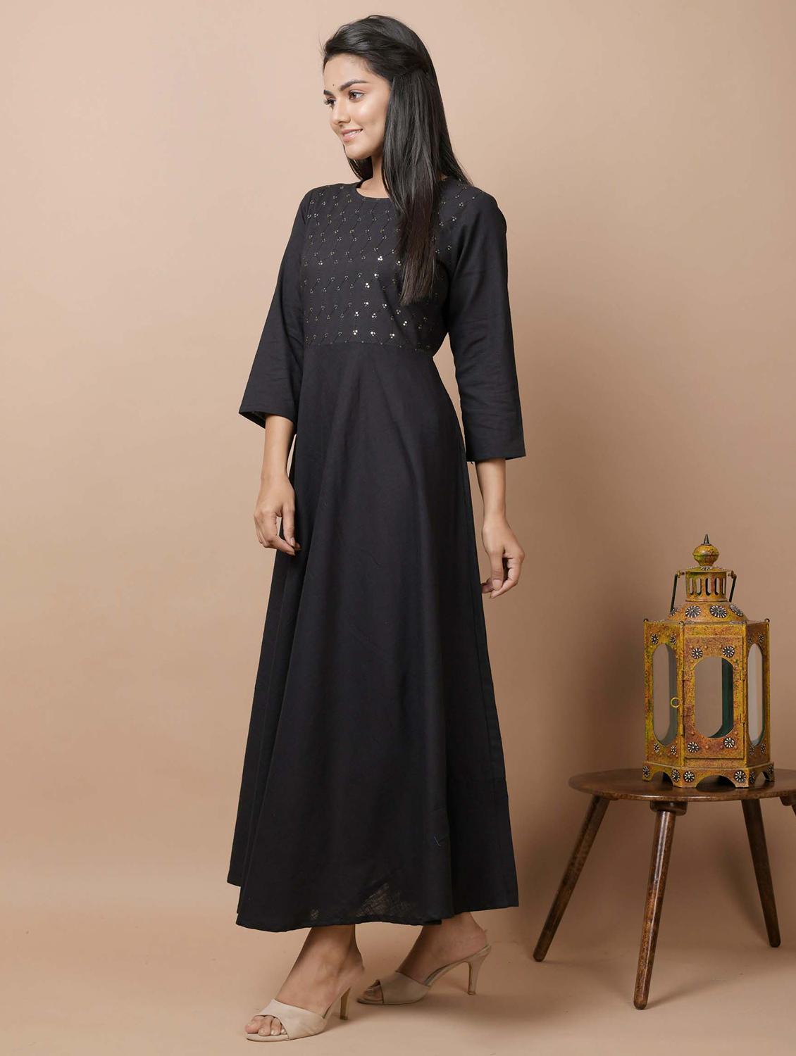 embellished anarkali kurta - 17428816 - Zoom Image - 3
