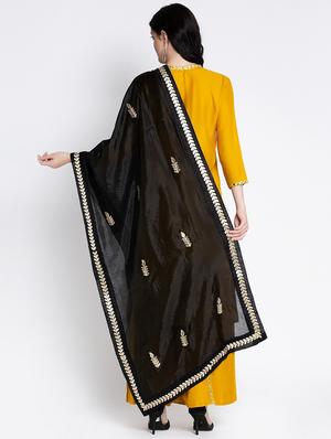 black gota wrork dupatta - 17428855 - Standard Image - 3