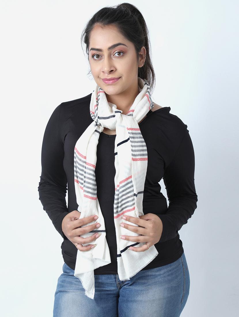 white wool scarf - 17430896 - Zoom Image - 1