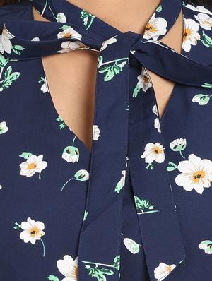 tie up neck floral top - 17431792 - Standard Image - 5