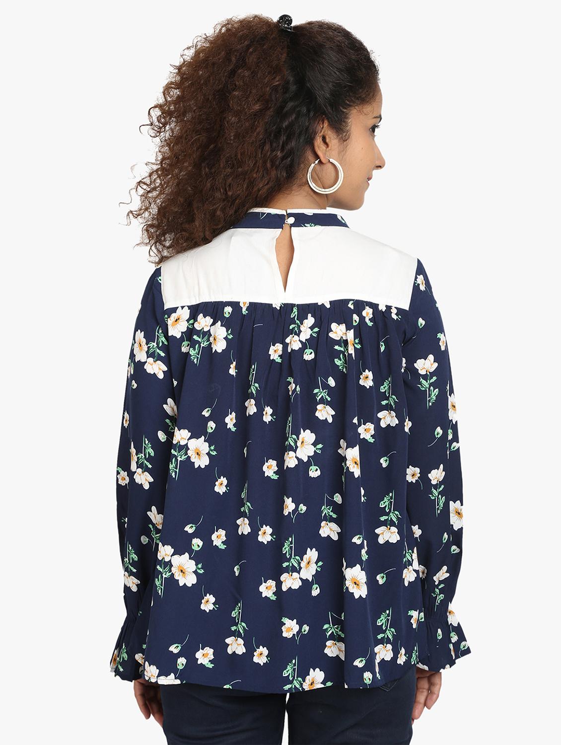 mock neck floral top - 17431795 - Zoom Image - 3