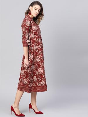 overlap neck floral wrap dress - 17434516 - Standard Image - 2