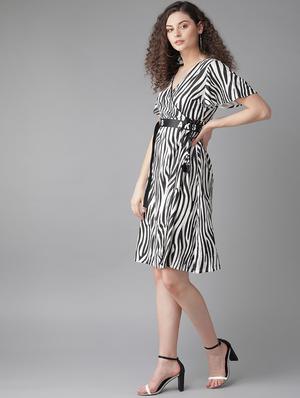 white viscose wrap dress - 17434566 - Standard Image - 2