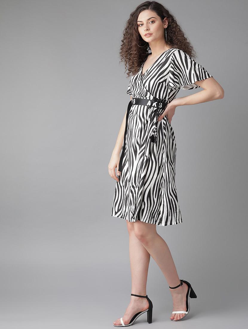 white viscose wrap dress - 17434566 - Zoom Image - 2