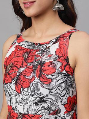 boat neck floral maxi dress - 17434850 - Standard Image - 4