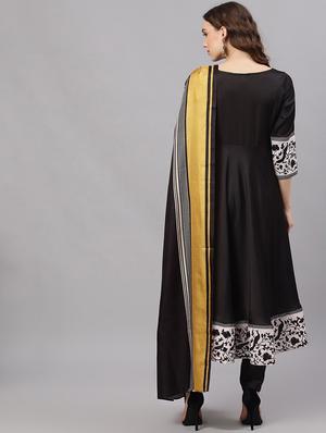 solid suit set - 17435624 - Standard Image - 4