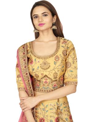 embroidered flared lehenga - 17435691 - Standard Image - 4