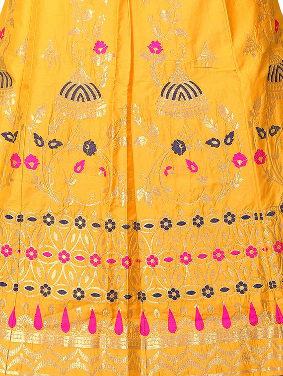 foil print flared lehenga - 17436809 - Zoom Image - 5