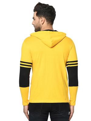 yellow color block cut & sew hooded t-shirt - 17436889 - Standard Image - 3