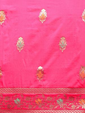 magenta woven saree with blouse - 17437660 - Standard Image - 4