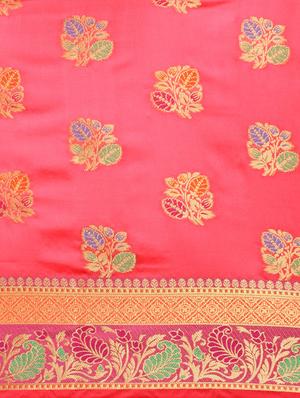 bordered banarasi saree with blouse - 17437746 - Standard Image - 4