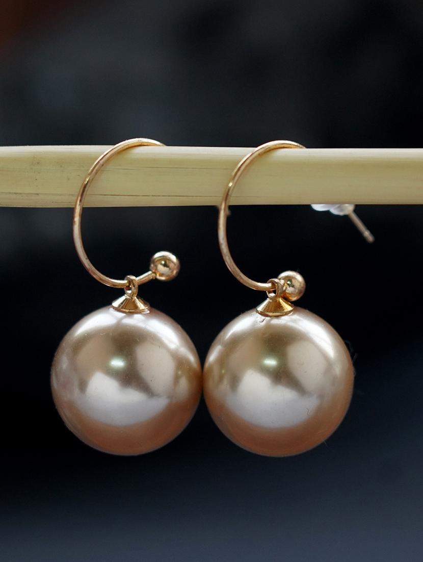 gold metal hoop earring - 17438555 - Zoom Image - 1
