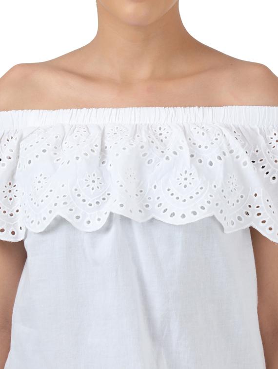 off shoulder schiffli detail top - 17439995 - Zoom Image - 5