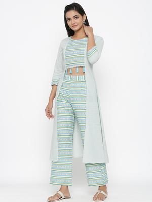 striped fusion set - 17441485 - Standard Image - 3