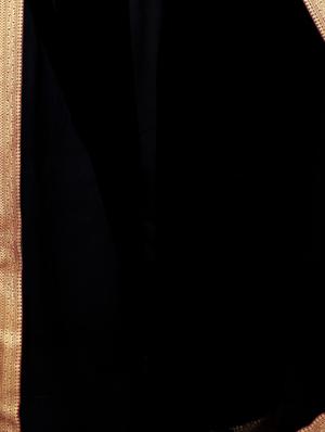 solid bordered saree with blouse - 17443843 - Standard Image - 5
