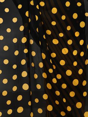 polka dot printed saree with blouse - 17443846 - Standard Image - 4