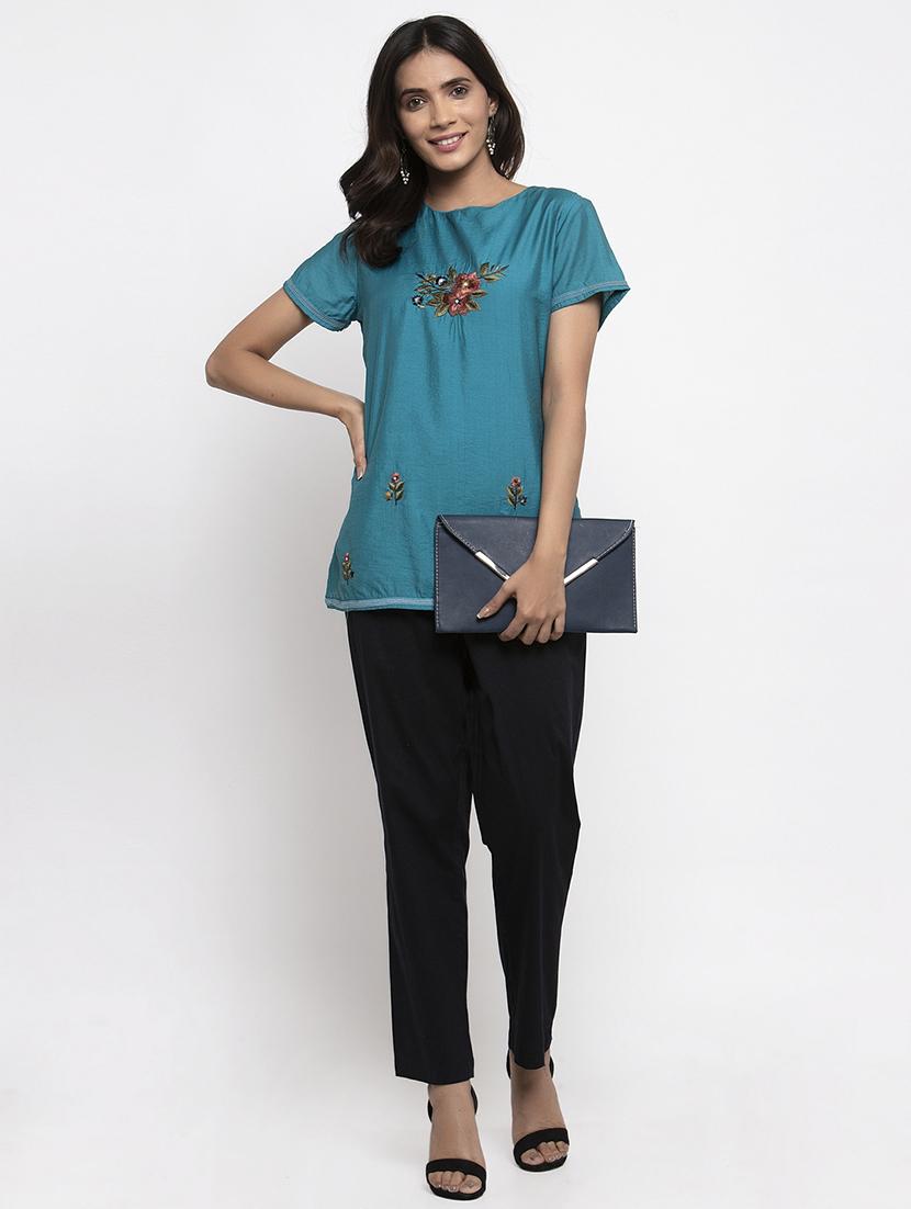 round neck embroidered tunic - 17444295 - Zoom Image - 4