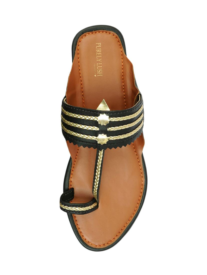 black one toe kolhapuri - 17456095 - Zoom Image - 4