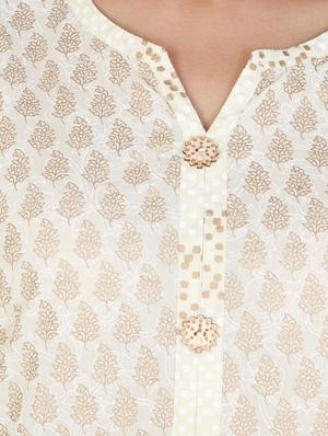 gold print straight kurta - 17457292 - Standard Image - 4