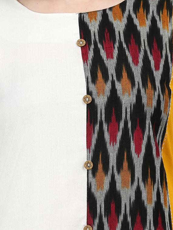 ikat print straight kurta - 17457743 - Zoom Image - 4