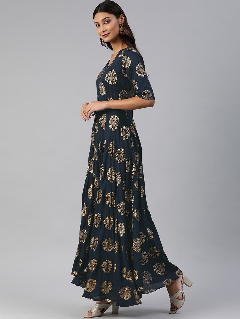 foil print fit & flare dress - 17457806 - Zoom Image - 2