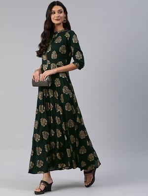 foil print fit & flare dress - 17457807 - Standard Image - 4