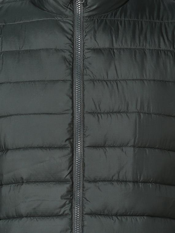 green solid quilted jacket - 17457862 - Zoom Image - 5