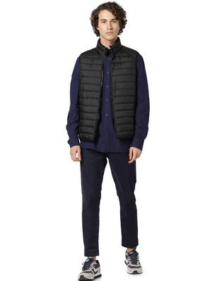 black solid quilted jacket - 17457864 - Standard Image - 4