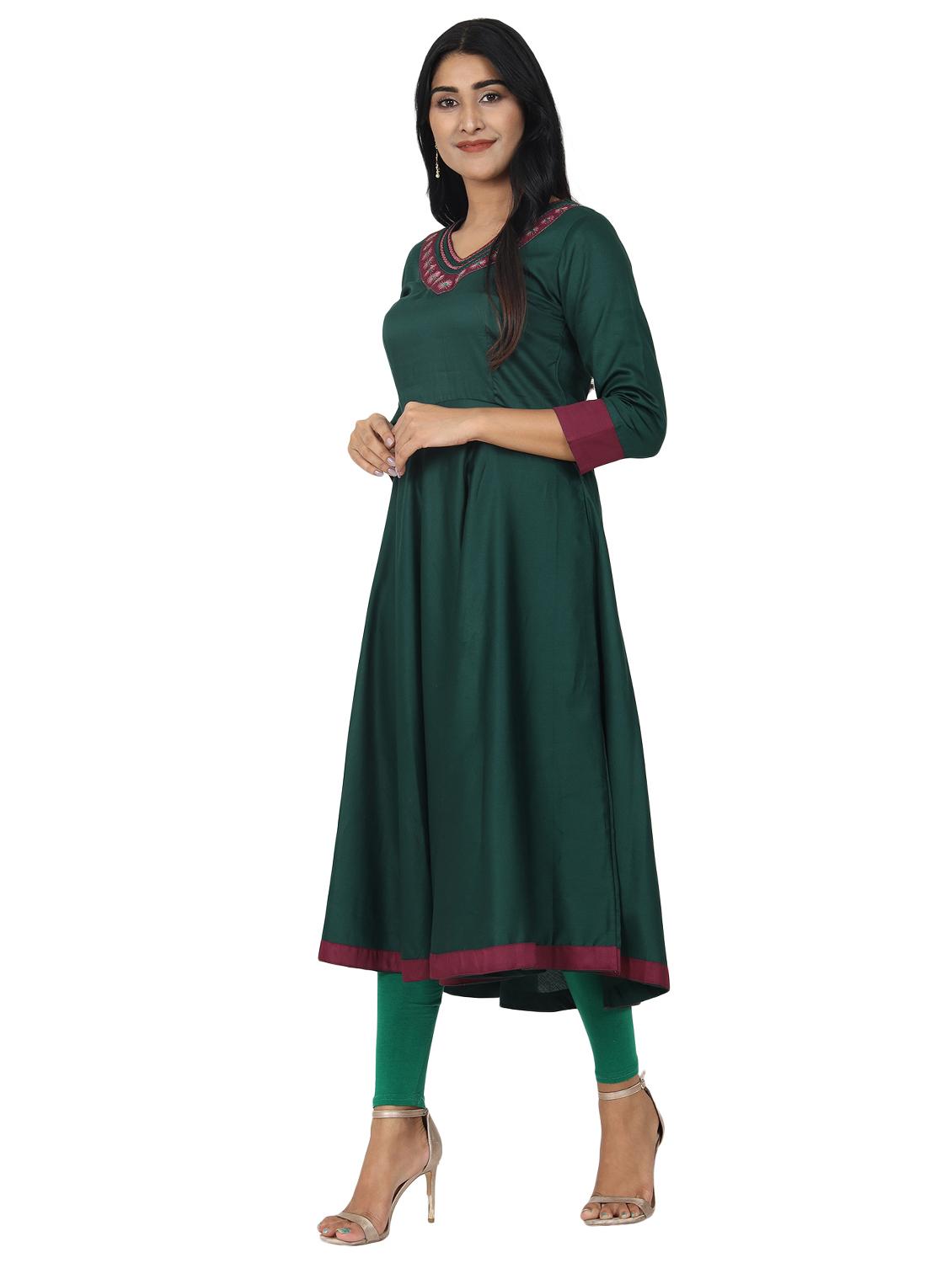 solid flared kurta - 17457896 - Zoom Image - 2