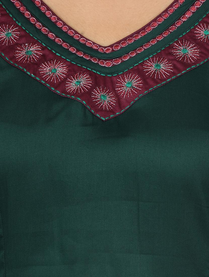 solid flared kurta - 17457896 - Zoom Image - 4
