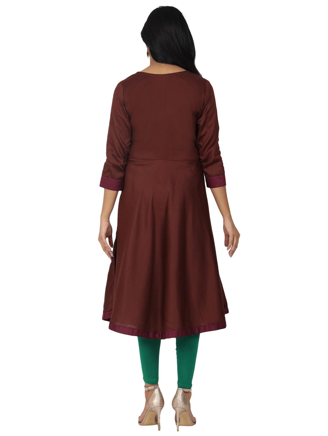 solid flared kurta - 17457897 - Zoom Image - 3