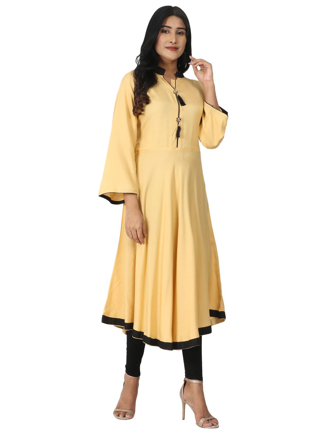 solid flared kurta - 17457899 - Zoom Image - 2
