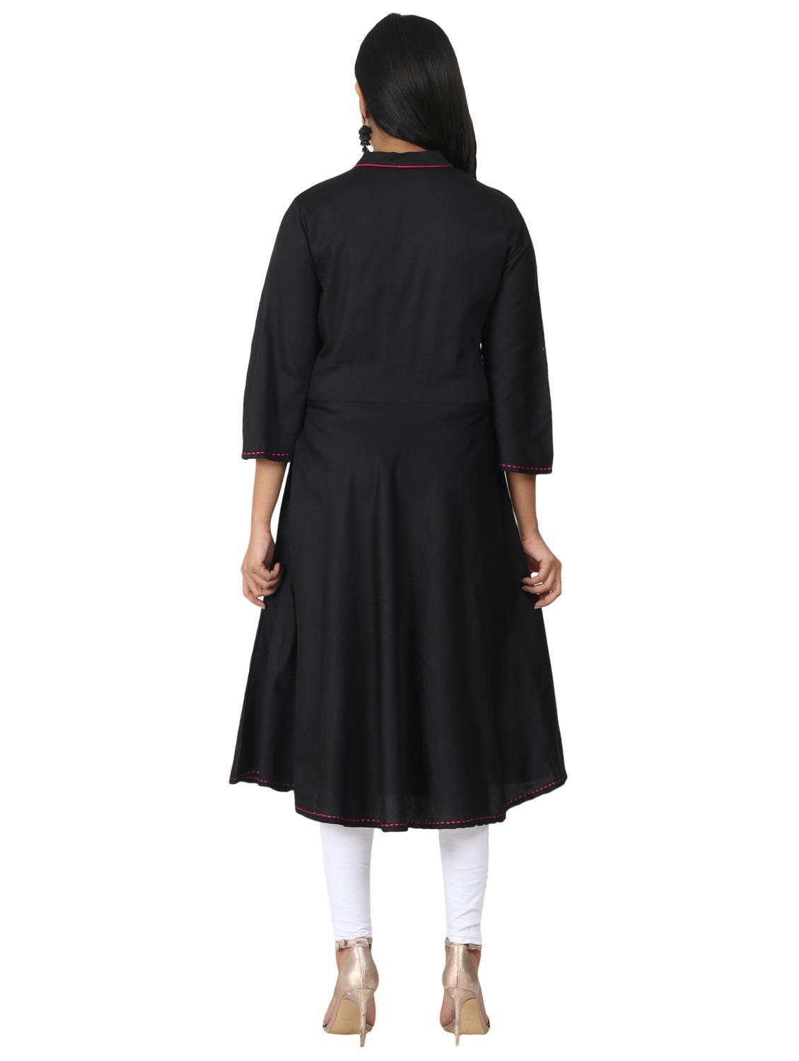 solid flared kurta - 17457901 - Zoom Image - 3